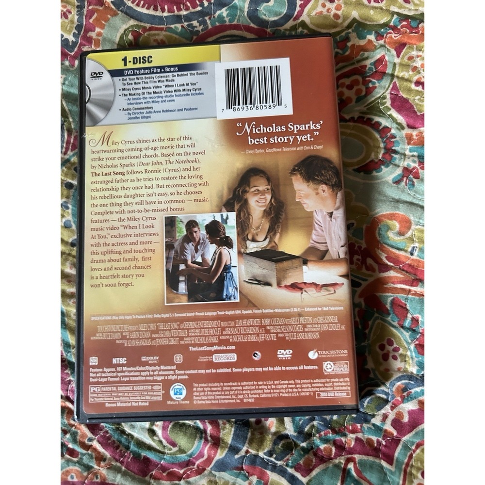 The Last Song Dvd - Picture 3 of 3